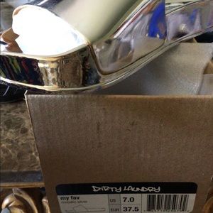 Dirty laundry silver size 7